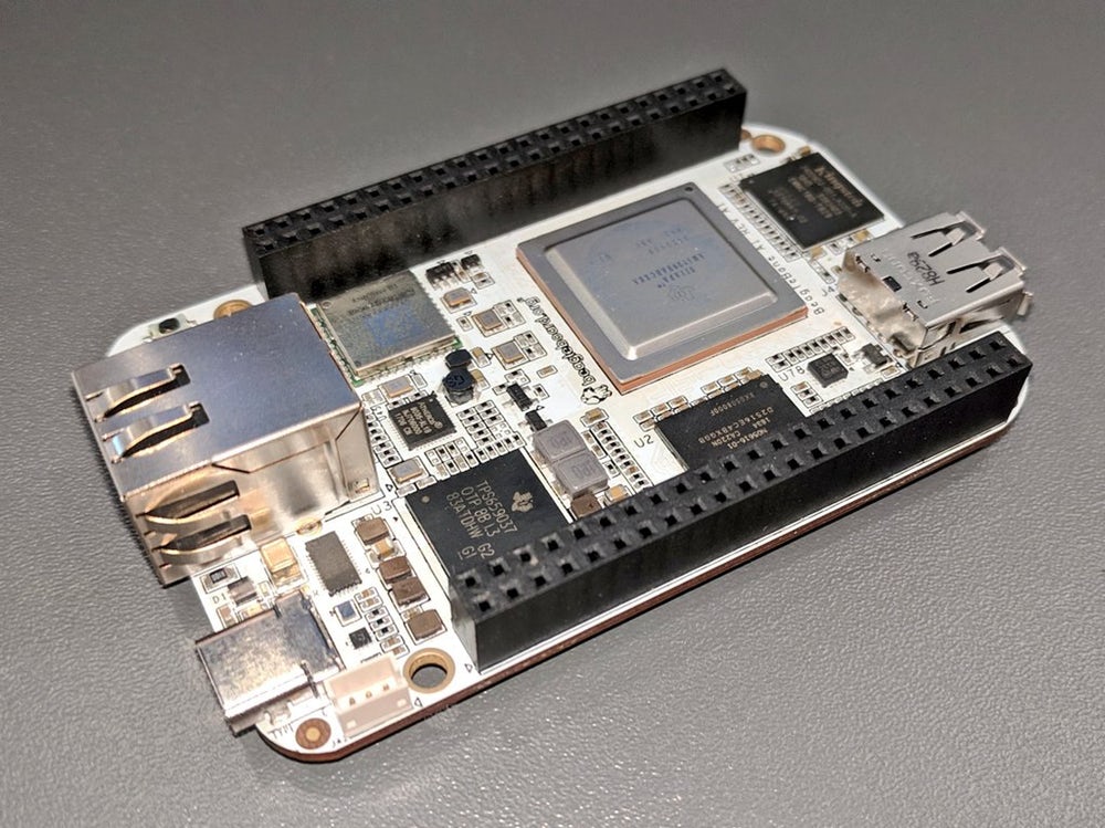 BeagleBone ИИ помещает разработчиков в полосу быстрого машинного обучения