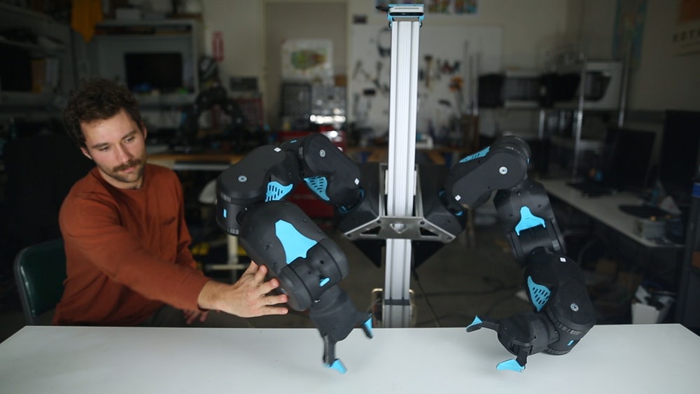 Blue - дешевый робот Blue - дешевый робот