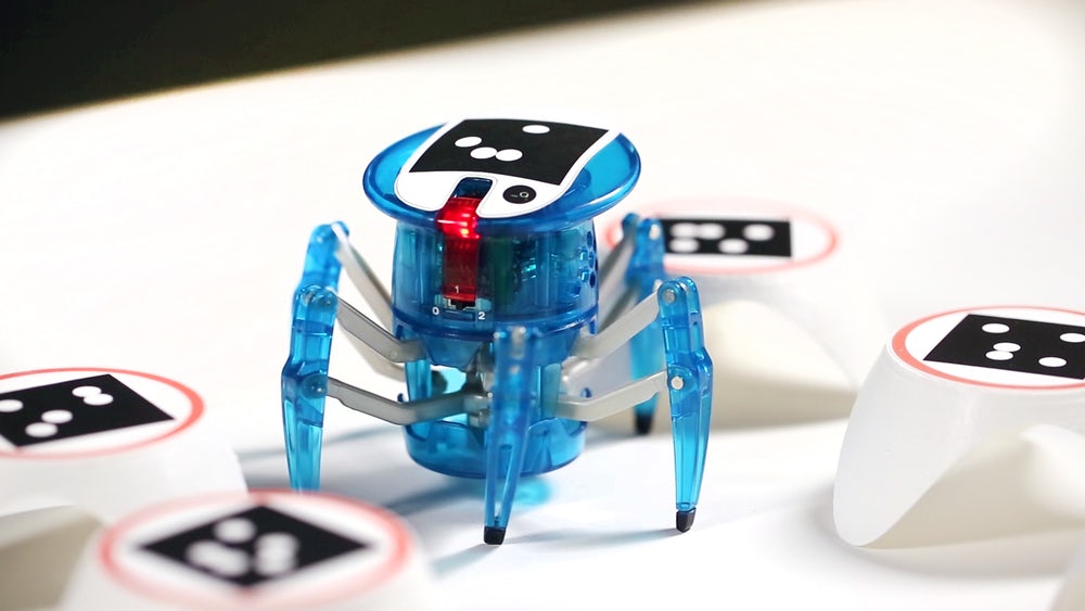 Bots alive c ИИ и дополненной реальностью Bots alive c ИИ и дополненной реальностью