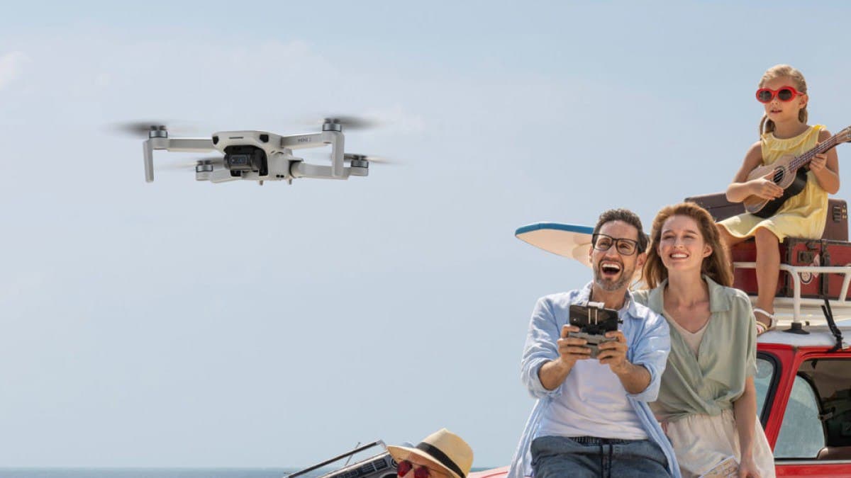 DJI представила обновленный мини-квадрокоптер Mavic Mini 2 DJI представила обновленный мини-квадрокоптер Mavic Mini 2
