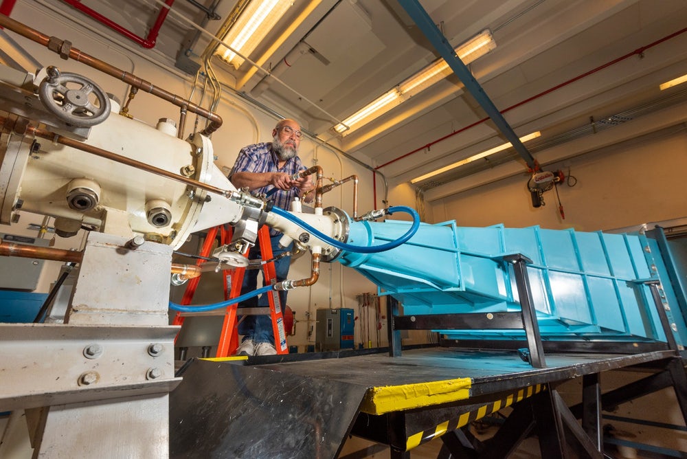 Дружественный генератор EMP Дружественный генератор EMP