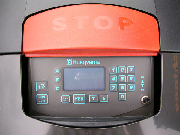 Газонокосилка Husqvarna Automower 230 ACX Газонокосилка Husqvarna Automower 230 ACX