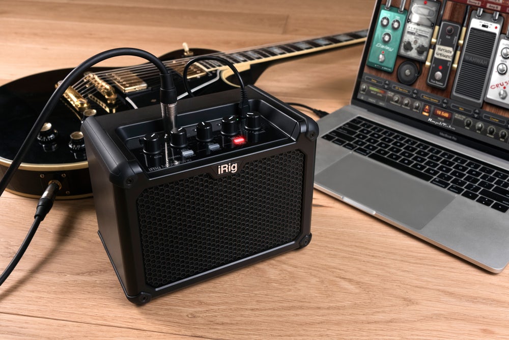 iRig Micro Amp с встроенным USB интерфейсом iRig Micro Amp с встроенным USB интерфейсом