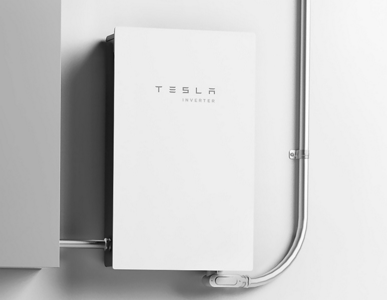 Инвертор Tesla