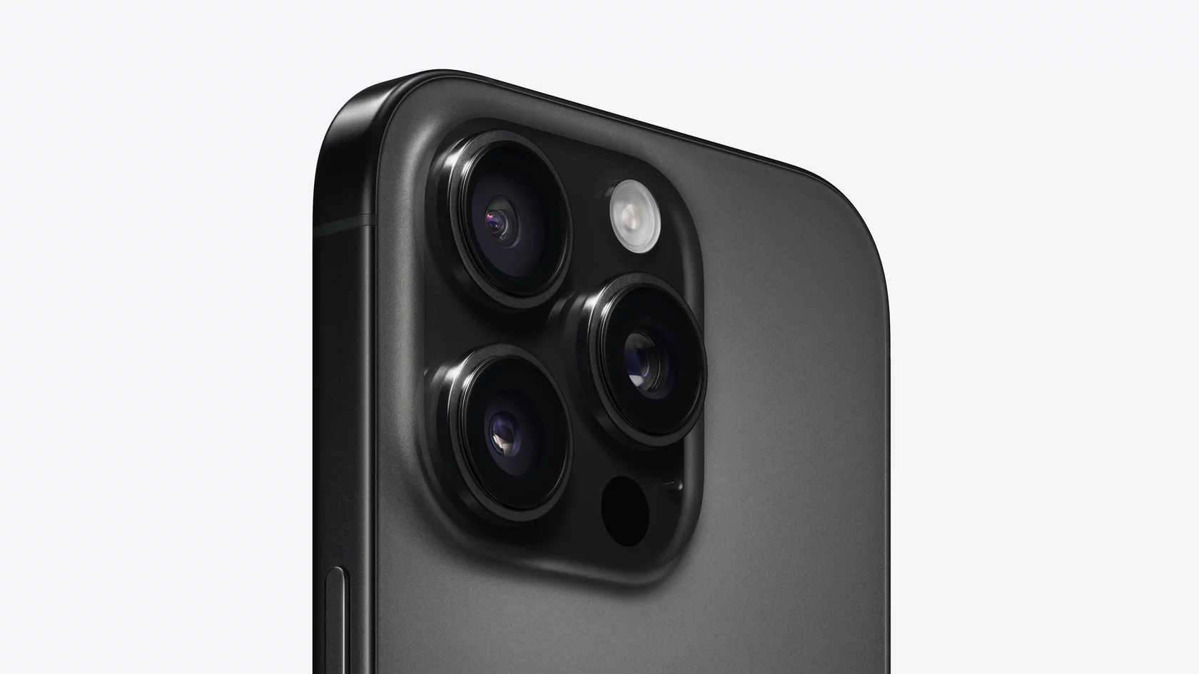 iPhone 16 Pro спустя месяц iPhone 16 Pro спустя месяц