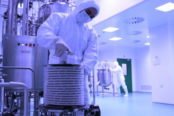 Искусственный интеллект в медицинском производстве Искусственный интеллект в медицинском производстве