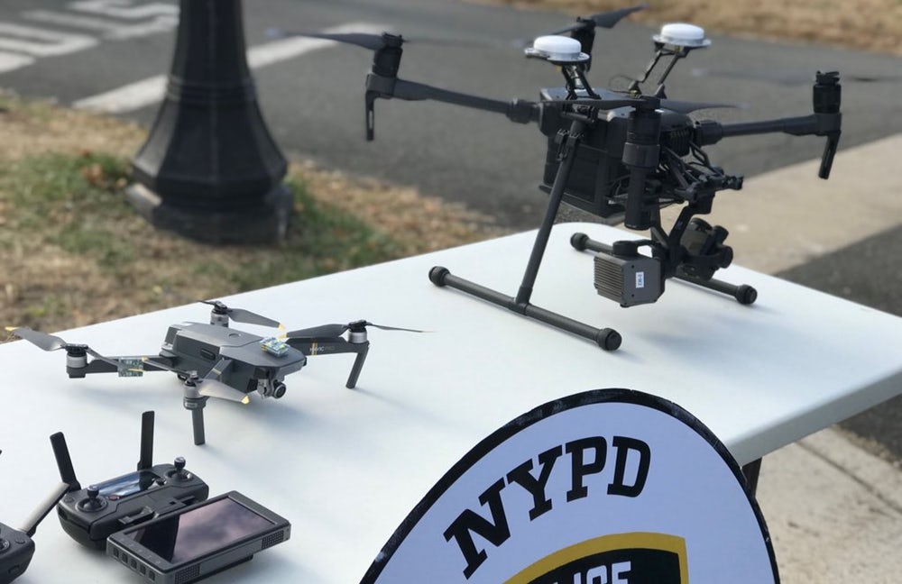 NYPD беспилотники над Нью-Йорком NYPD беспилотники над Нью-Йорком
