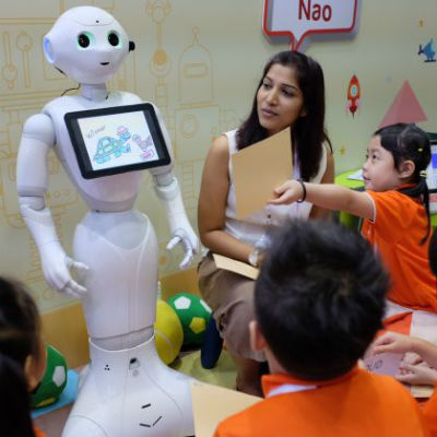 Pepper Robot собирается работать в США Pepper Robot собирается работать в США