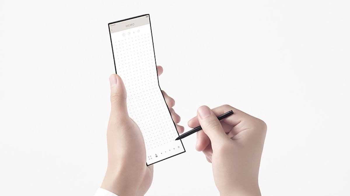 Представлен концепт телефона от Oppo с выдвижным дисплеем Представлен концепт телефона от Oppo с выдвижным дисплеем