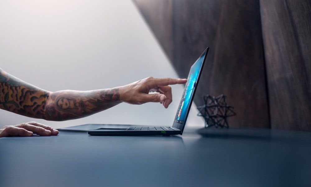 Razer игровой ноутбук Razer игровой ноутбук