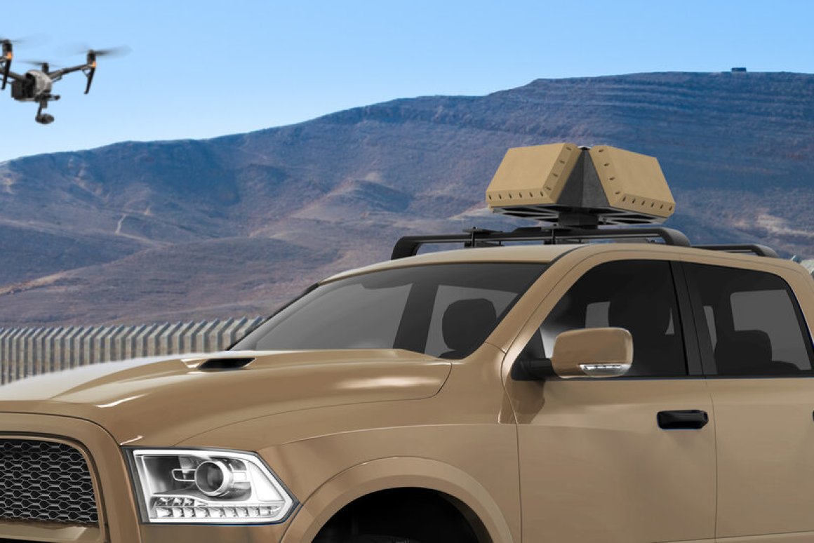 Разработана система противодроновой защиты для обычных автомобилей Drone Sentry-X Разработана система противодроновой защиты для обычных автомобилей Drone Sentry-X