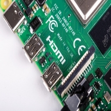 Новая плата памяти – Raspberry Pi 4