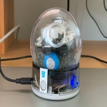 Sphero Bolt - фантастическая развивающая игрушка