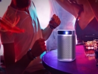 Xgimi запустила портативный проектор Mo Go Pro на Indiegogo