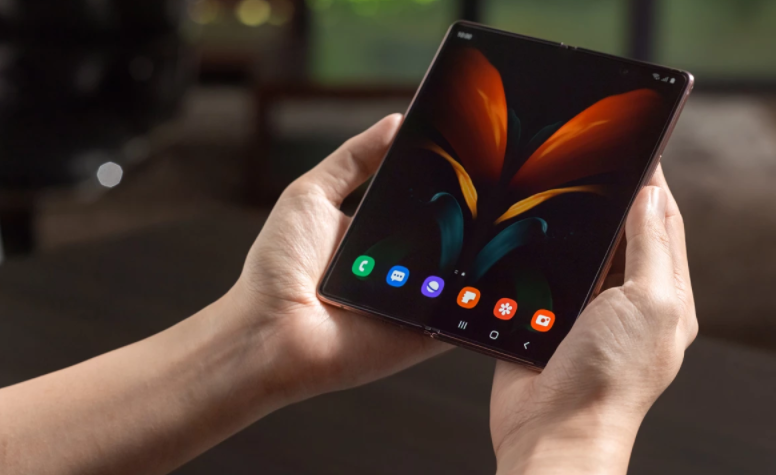 Samsung рассказали все о своем новом складном флагмане Galaxy Z Fold2