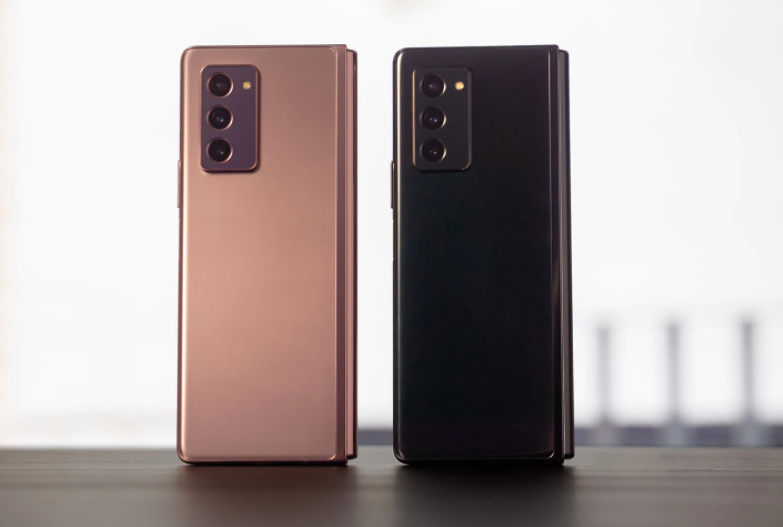 Samsung рассказали все о своем новом складном флагмане Galaxy Z Fold2 Samsung рассказали все о своем новом складном флагмане Galaxy Z Fold2