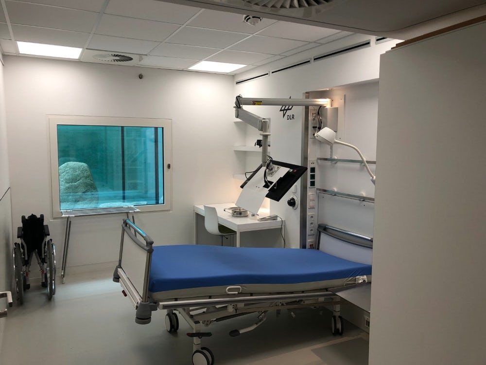 Сон во вращающейся центрифуге Сон во вращающейся центрифуге