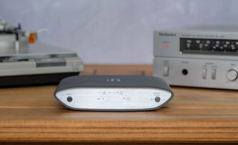 iFi Audio представила свой новый фонокорректор iFi Audio представила свой новый фонокорректор