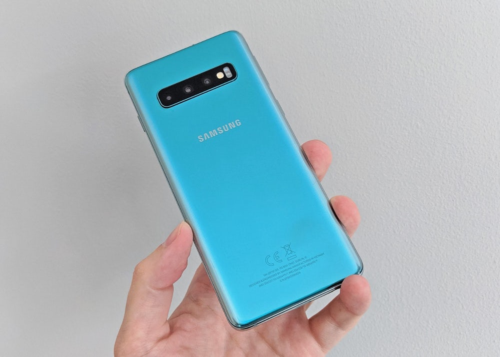 Обзор Samsung Galaxy S10 Обзор Samsung Galaxy S10
