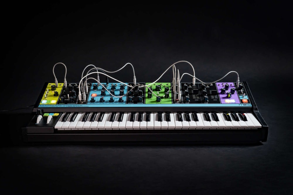 Moog синтезатор Moog синтезатор