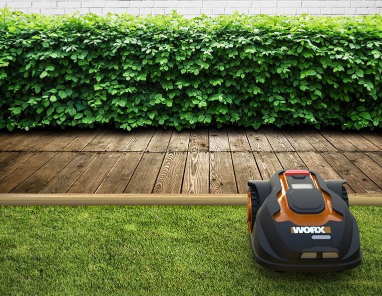 Робот газонокосилка WORX Landroid M Робот газонокосилка WORX Landroid M